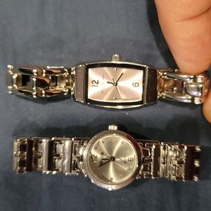 2 Women's Watches 1 price!